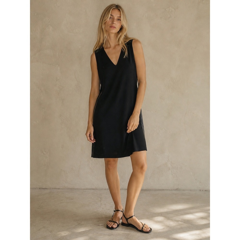 Vince 8 Shift Dress Black Leather Trim Sleeveless Minimalist LBD W582 $325 Sexy